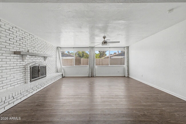 Building Photo - 1711 W Montecito Ave