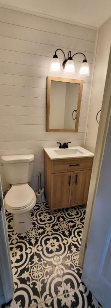 Foto del edificio - Home on Corner lot in Wood Valley