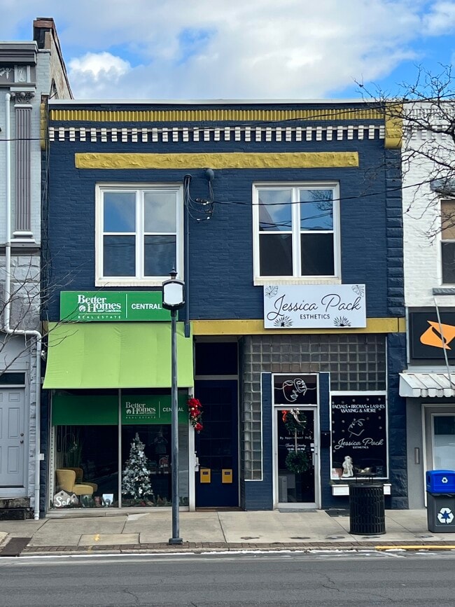 Building Photo - 1609 Winchester Ave