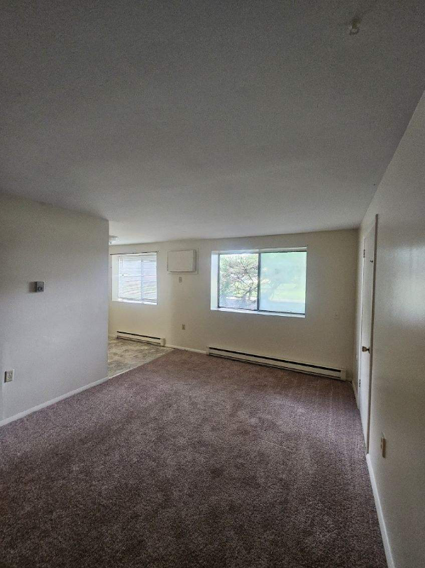 Building Photo - 4103 Pine Hollow Dr