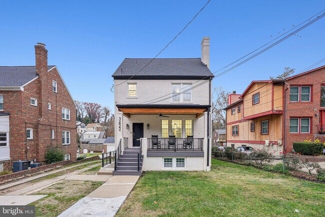 Photo - 3422 Pennsylvania Ave. SE House
