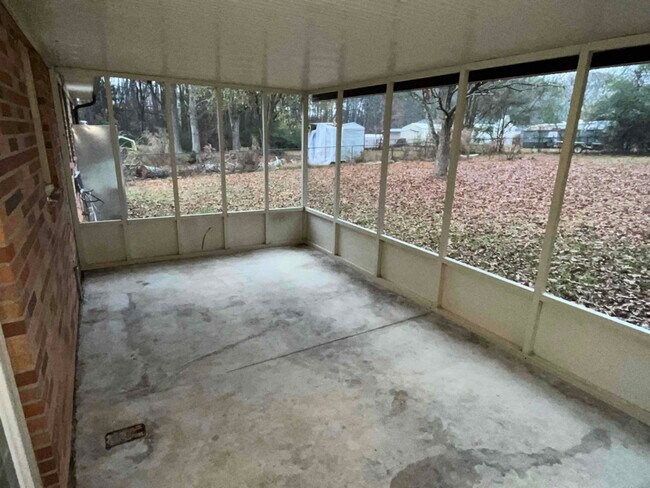 Foto del edificio - 204 Ginger Ln