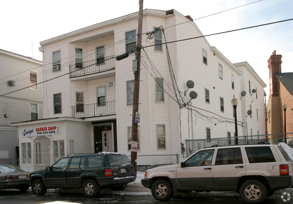 Foto principal - 700-704 Merrimack St
