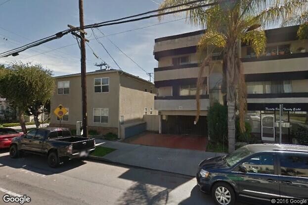 Foto principal - 2728 E 3rd St