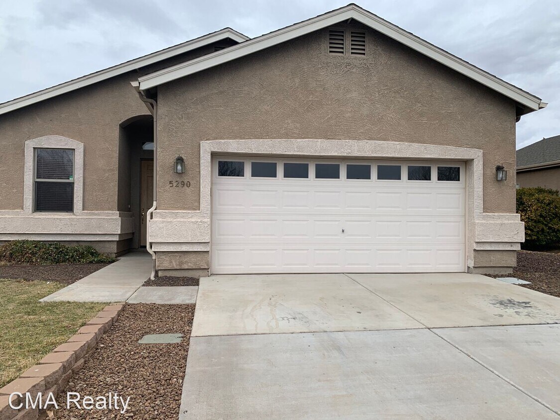 Foto principal - 3 br, 2 bath House - 5290 N Willoughby Drive