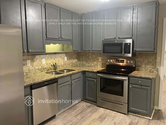 Foto del edificio - 3970 Evelyn Dr