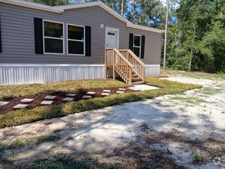 Building Photo - 208 Dawn Ave