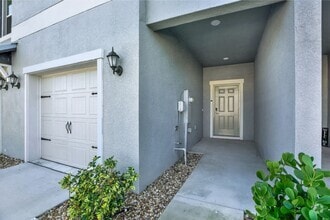 Building Photo - 14522 Easy Goer St