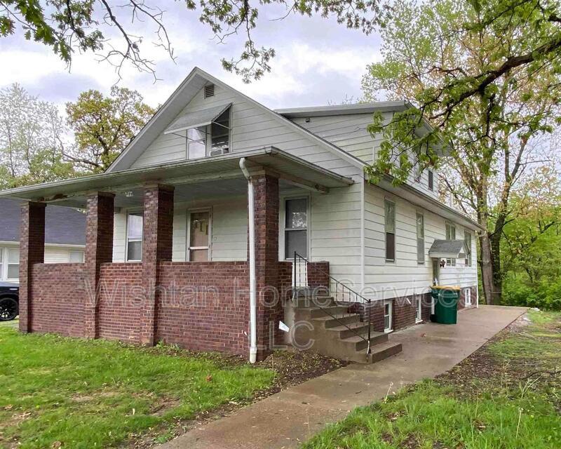 Foto principal - 209 Chandler Blvd