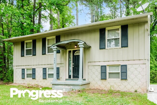Building Photo - 986 Vinton Woods Dr