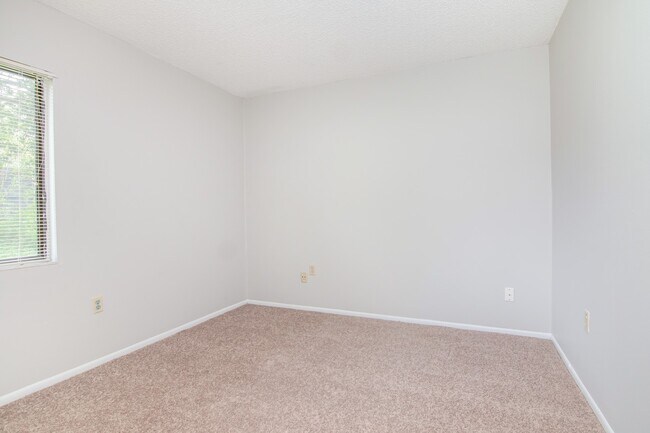 Foto del edificio - Charming 3 Bed/ 2 Bath Townhome FOR RENT a...