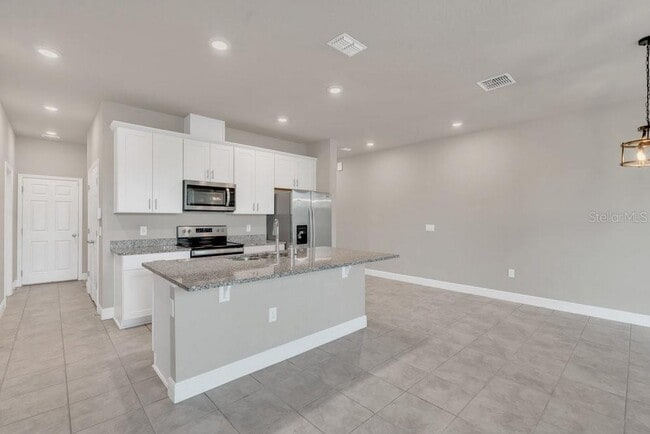 Building Photo - 1311 Merrydale Wy