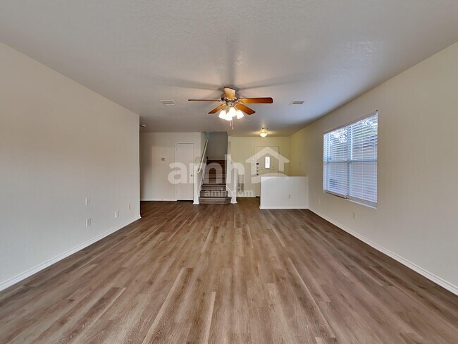 Foto del edificio - 9966 Sungate Park