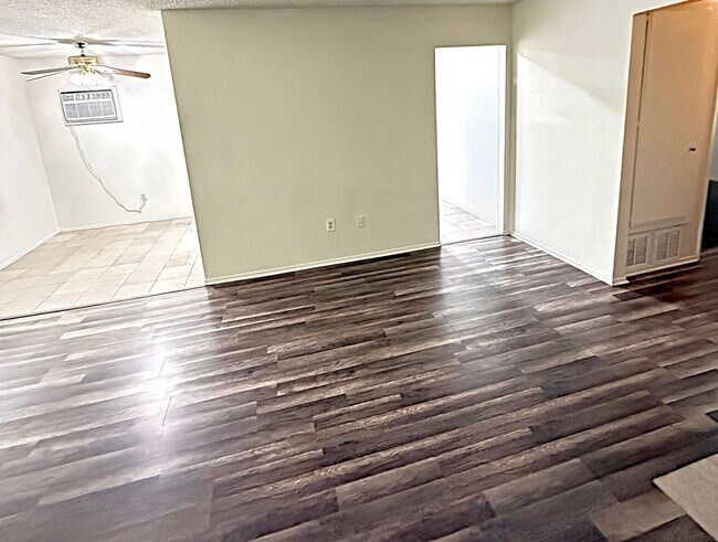 Foto del edificio - 420 E Blueridge Ave