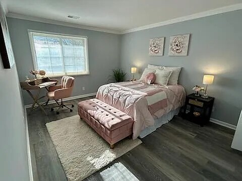 Foto del edificio - 1751 Parknoll Ln