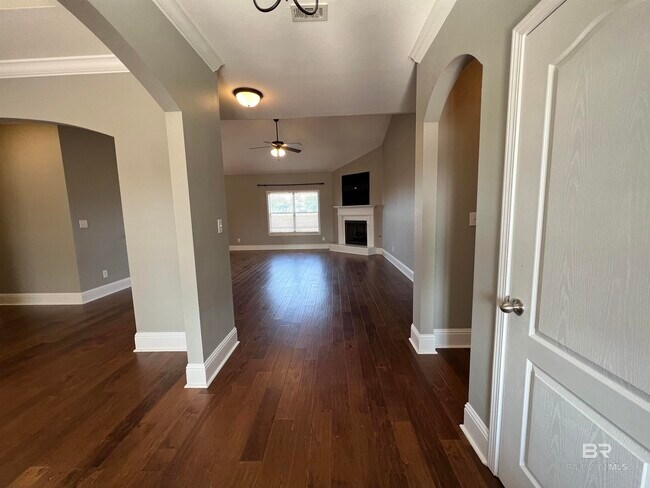 Building Photo - 25360 Spindle Ln
