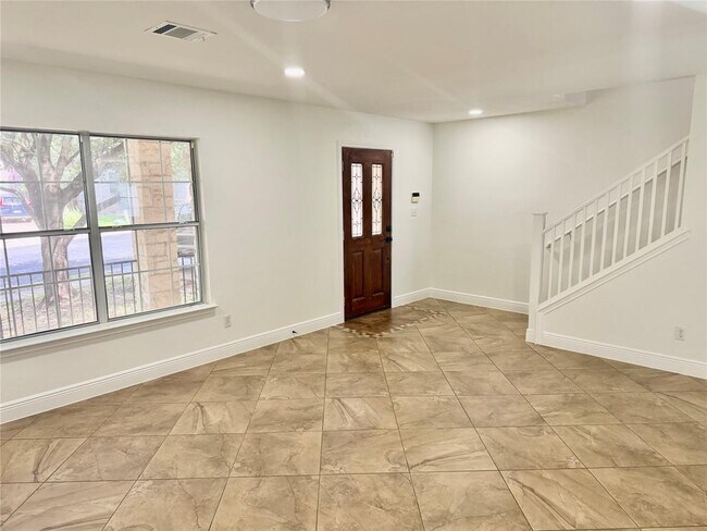 Foto del edificio - 11210 Kingsgate Dr