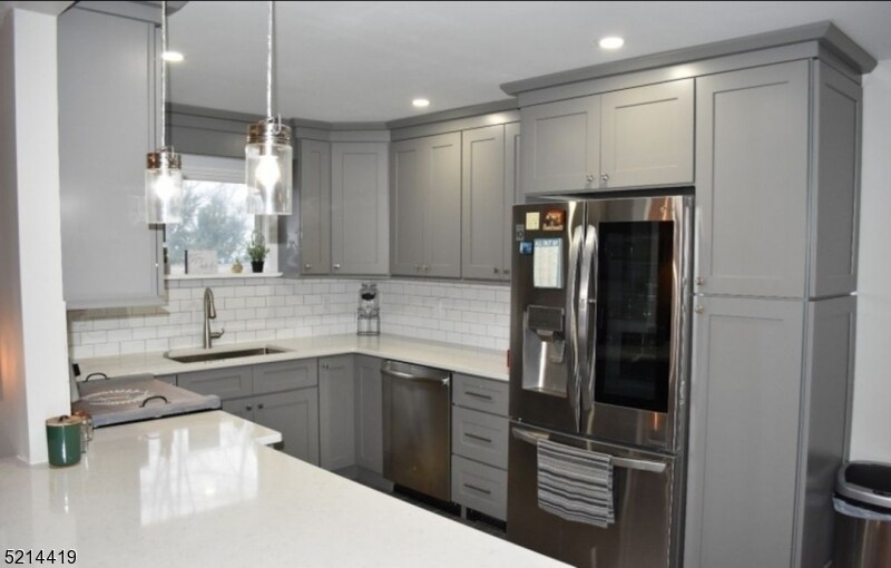Foto principal - 340 Elmira Trail