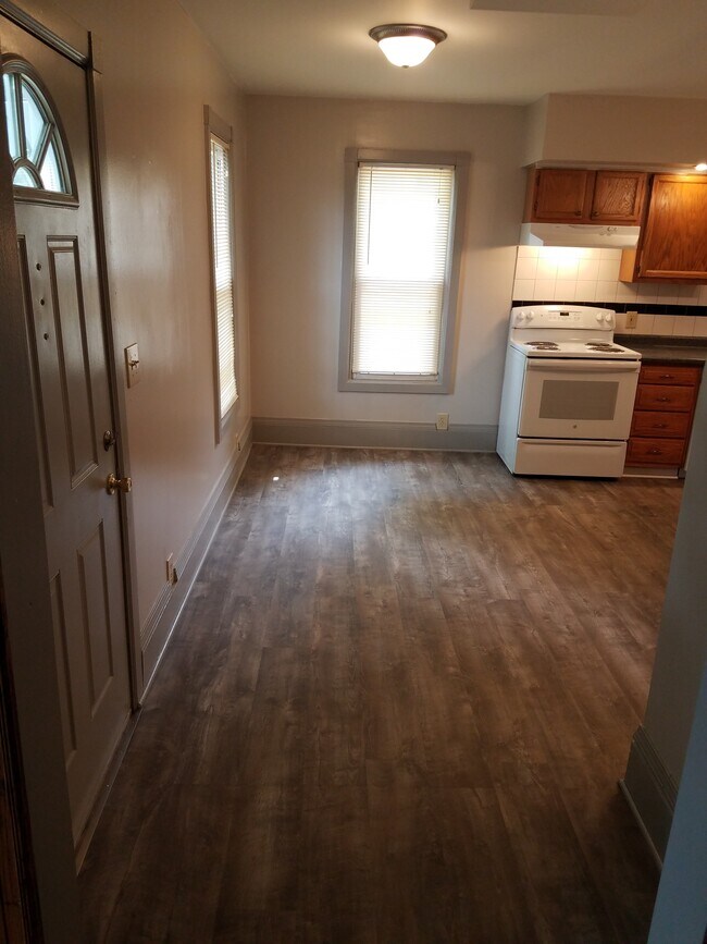 Kitchen - 153 S Union St