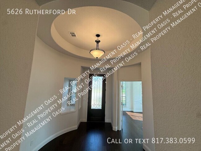 Foto del edificio - 5626 Rutherford Dr