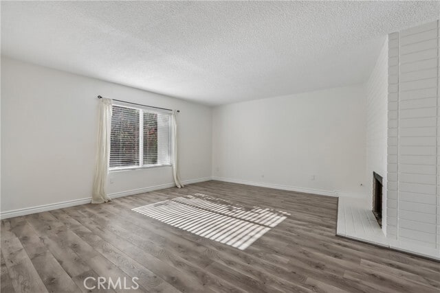 Building Photo - 1184 Lyndhurst Dr