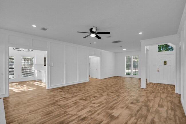 Foto del edificio - 12411 Exbury Ct