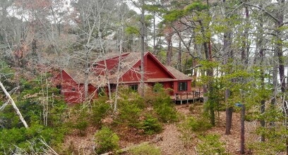 Building Photo - 9077 Henderson Ln Building Photo - 9077 Henderson Ln