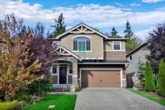 Building Photo - 8430 NE 203rd Pl