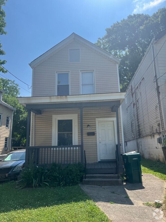 Building Photo - 1634 Dewey Ave