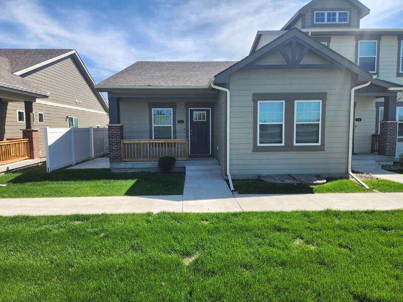 Foto principal - 524 SW Heritage Ln