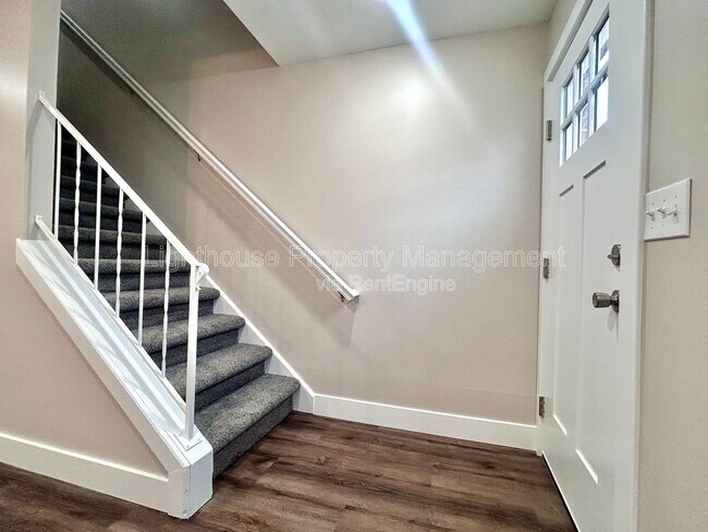 Foto del edificio - 2855 Taft Ave SW