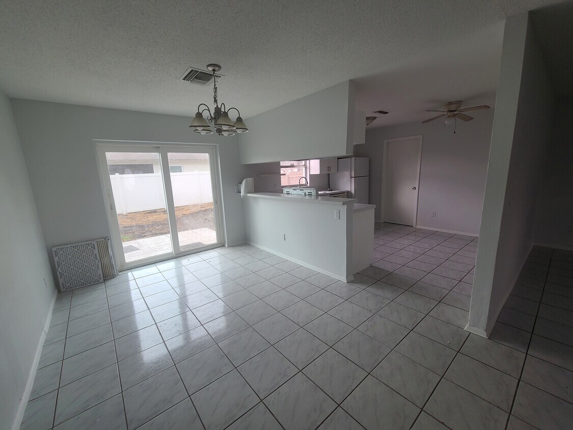 Foto del edificio - 9511 Pembridge Ct