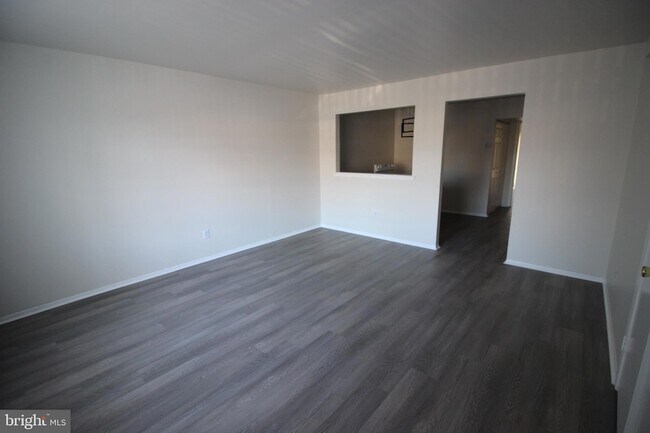 Foto del edificio - 2016 Jason Dr