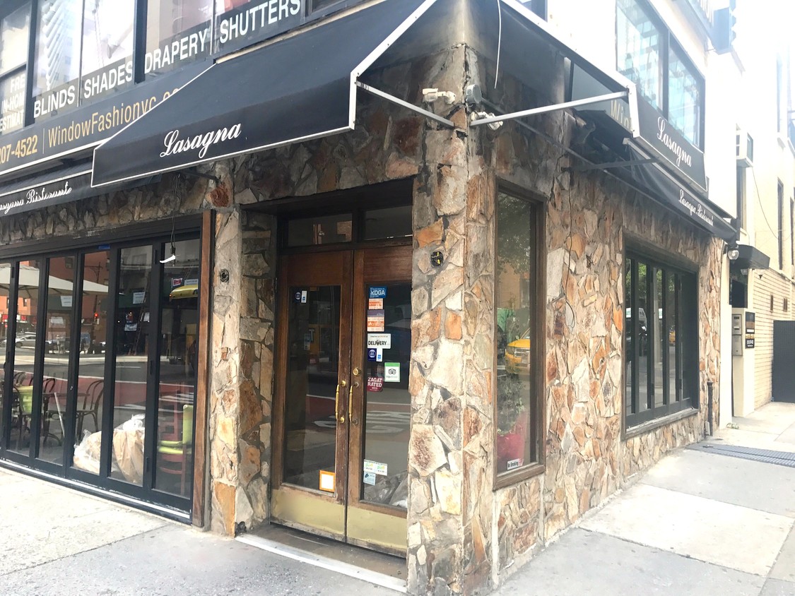 Building Photo - 941 2nd Ave