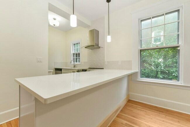 Foto del edificio - 10 Shepard St