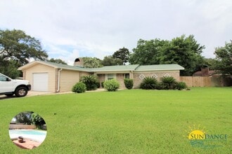 Building Photo - 308 Echo Cir