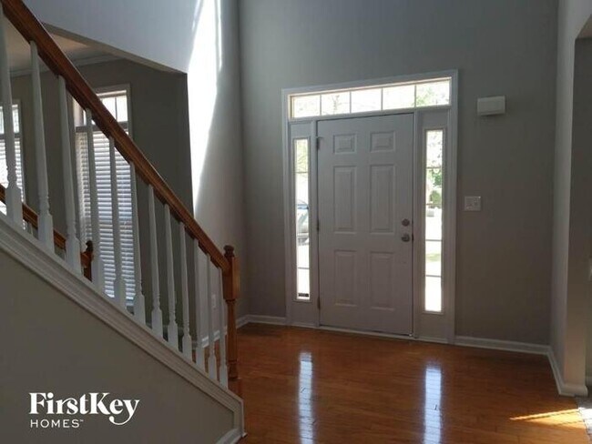Foto del edificio - 621 Windham Way