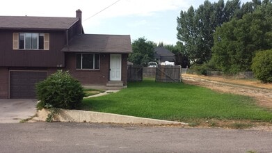 Building Photo - 1127 W 1500 S