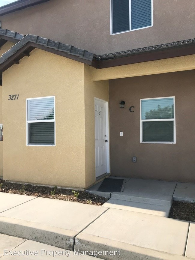 Building Photo - 3271 Chester Ln