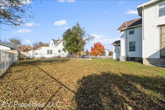 Building Photo - 3 br, 1 bath House - 115 Tremont Street