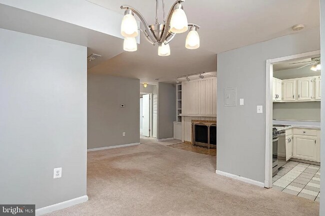 Foto del edificio - 10564 Twin Rivers Rd