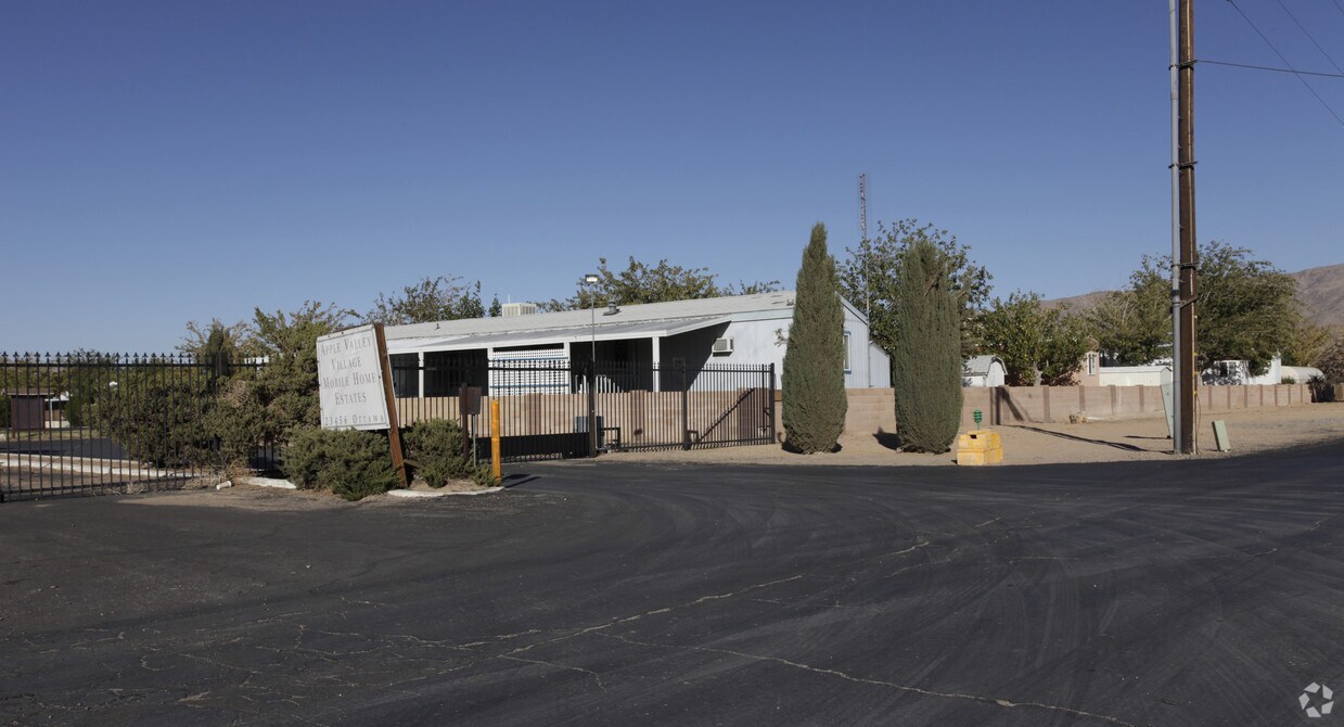 Primary Photo - Apple Valley Village