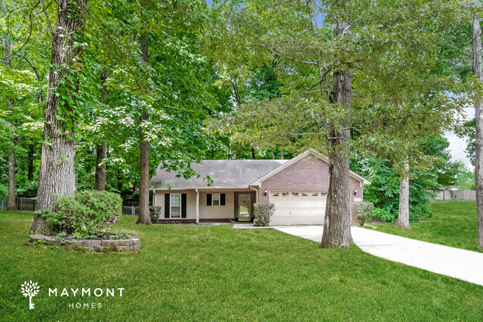 Primary Photo - 110 Hayloft Ct