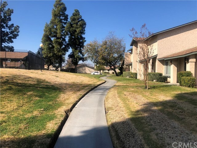 Building Photo - 5082 Brooklawn Pl