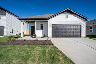 Building Photo - 136 Rother Pl