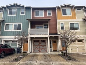 Building Photo - 818 Overcup St