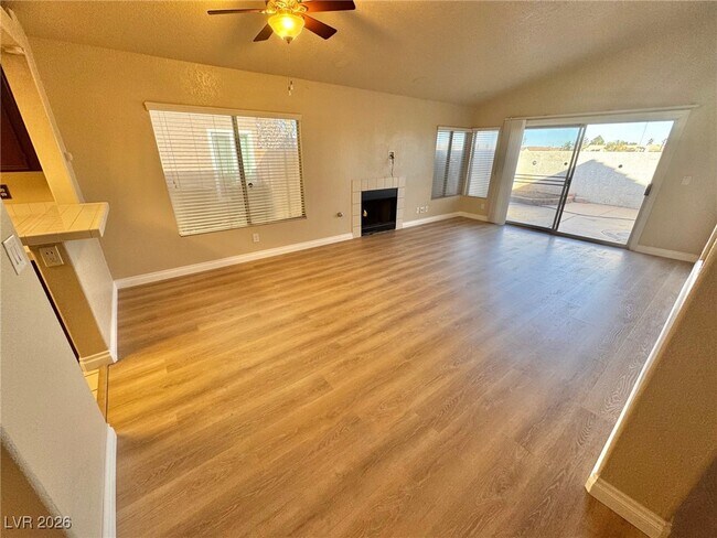 Foto del edificio - 1928 Bookbinder Dr