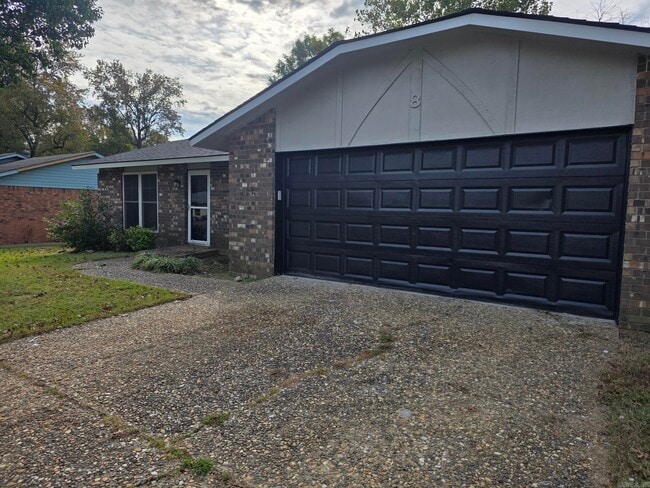 Foto del edificio - 8 Willowridge Cove