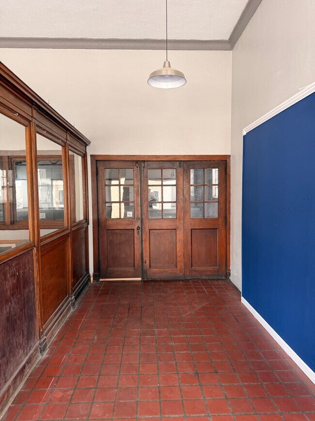 Foto del edificio - 105 Pendleton St