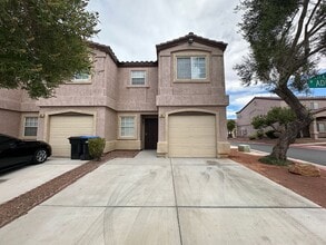 Building Photo - 2621 Adelante Ave